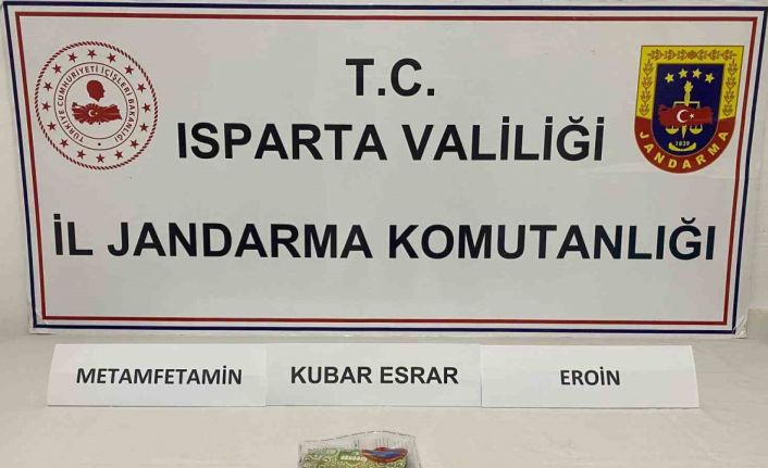 Isparta’da araçta uyuşturucu ele geçirildi