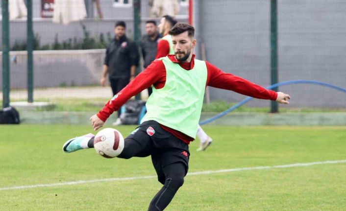 Karşıyaka’da Alpay Koldaş ile yollar ayrıldı