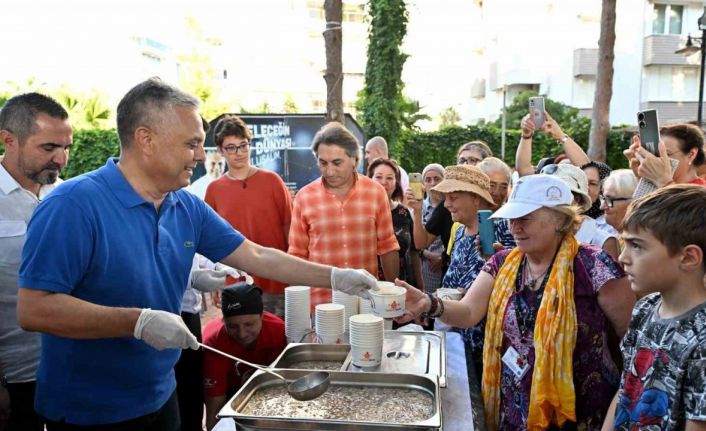 Muratpaşa Belediye Başkanı Ümit Uysal: ‘Hep beraber olmalıyız’