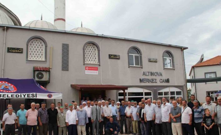 Restore edilen cami dualarla ibadete açıldı