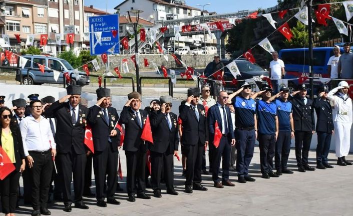 Alaplı’da 30 Ağustos Zafer Bayramı törenle kutlandı