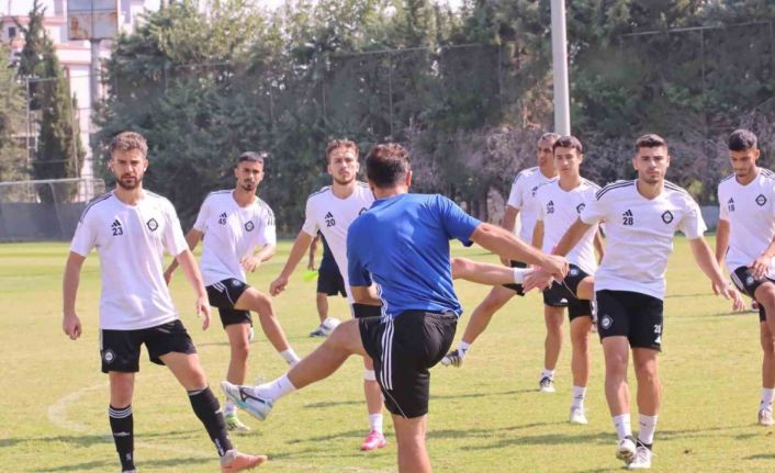 Altay, ilk maçında 24 Erzincanspor’u konuk ediyor