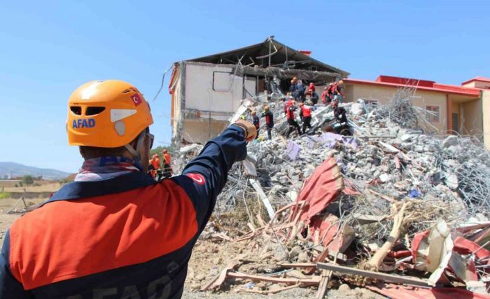 Bingöl’de gerçeği aratmayan tatbikat