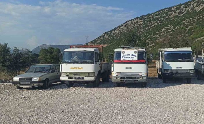 Burdur’da araçların motor ve şaselerini değiştiren 1 şahıs tutuklandı