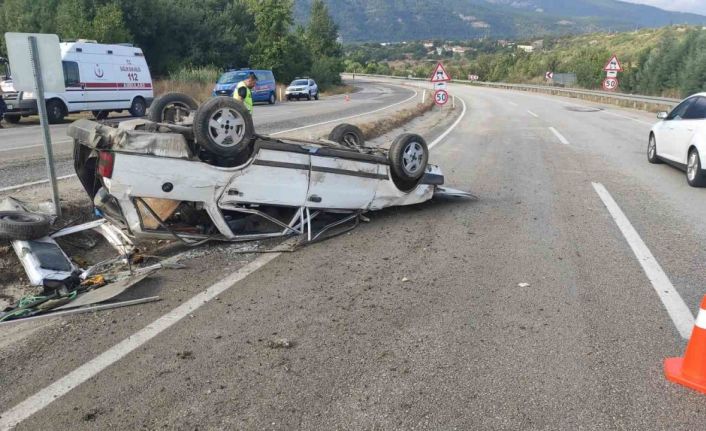 Kontrolden çıkan otomobil takla attı: 2’si çocuk 5 yaralı