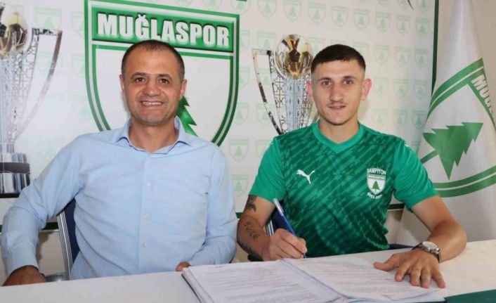 Muğlaspor başarılı sol beki renklerine bağladı