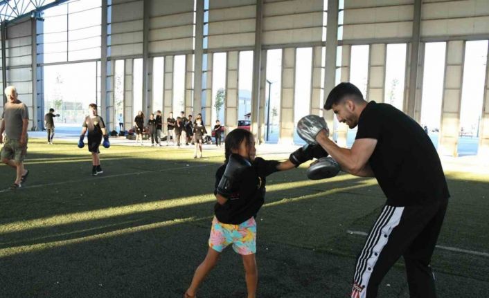 Yaz Spor Okulları’nın ikinci dönem zili çaldı