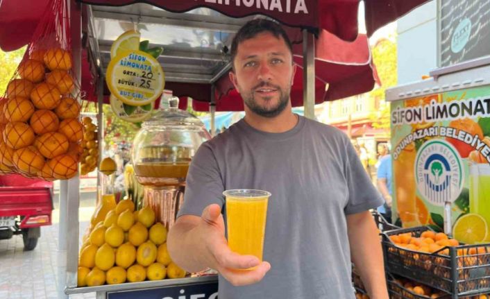 Yerli ve yabancı turistler sifon limonataya yoğun ilgi gösteriyor