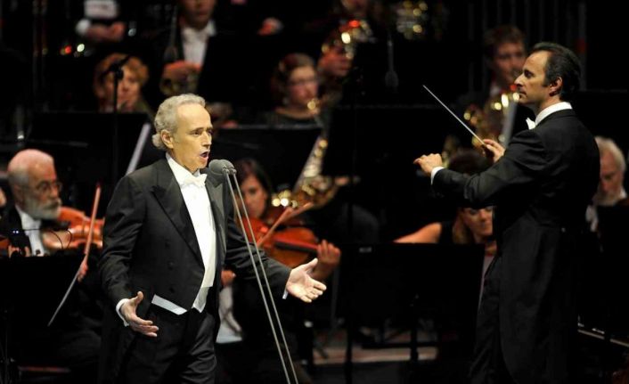 Efsane tenor José Carreras veda turnesinde: İstanbul’da sahne alacak