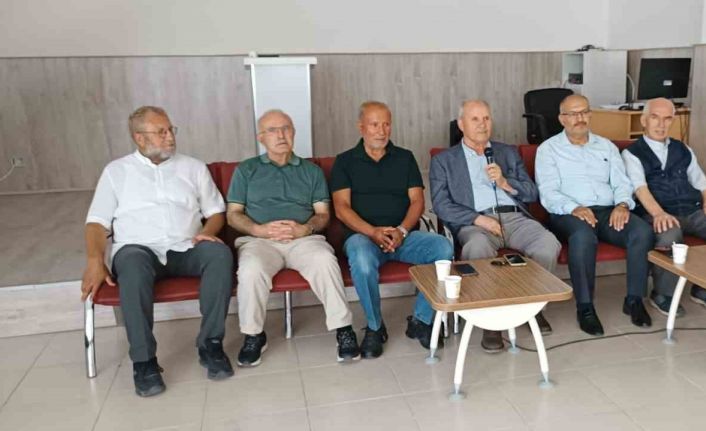 Gediz’de geleneksel imam hatip lisesi mezunlar günü buluşması