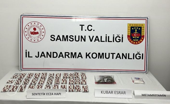 Jandarma ekipleri uyuşturucu madde ele geçirdi