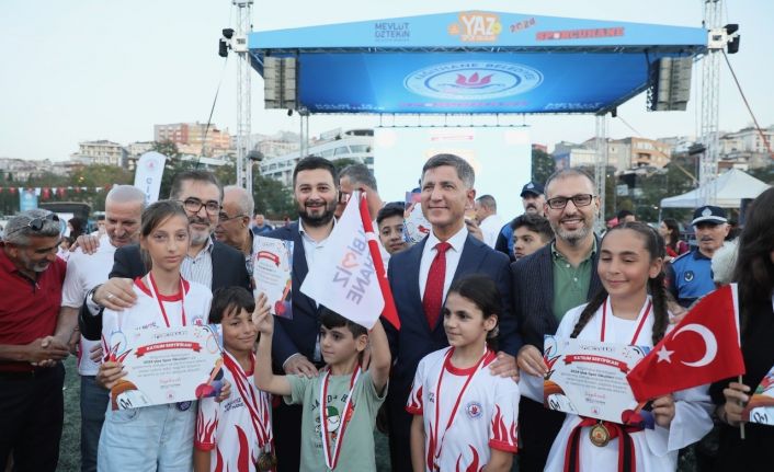 Kağıthane’de Yaz Spor Okulları kapanış töreni gerçekleştirildi