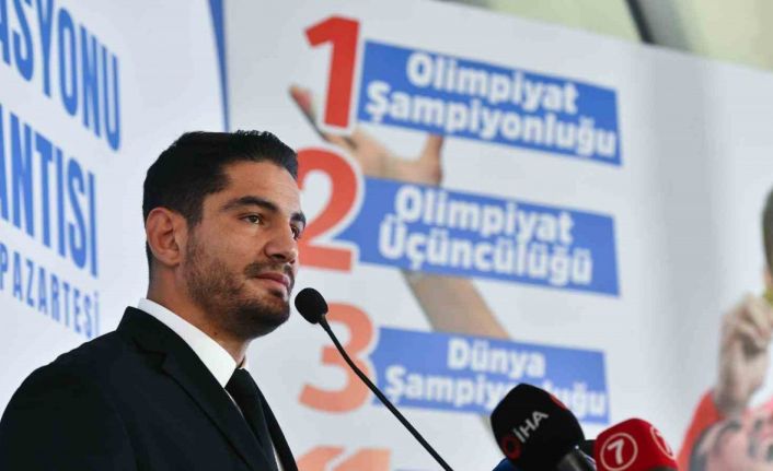 Olimpiyat şampiyonu Taha Akgül, Türkiye Güreş Federasyonu başkanlığına adaylığını açıkladı