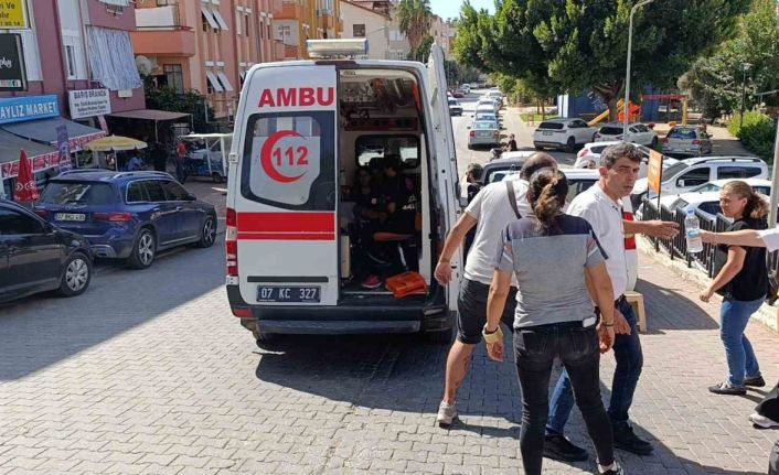 Rampa aşağı hareket eden aracı durdurmak isterken hastanelik oldu