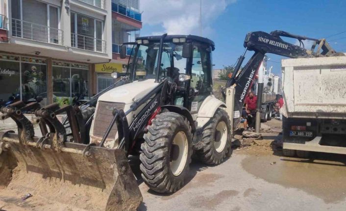 Sinop’un ana içme suyu borusu patladı