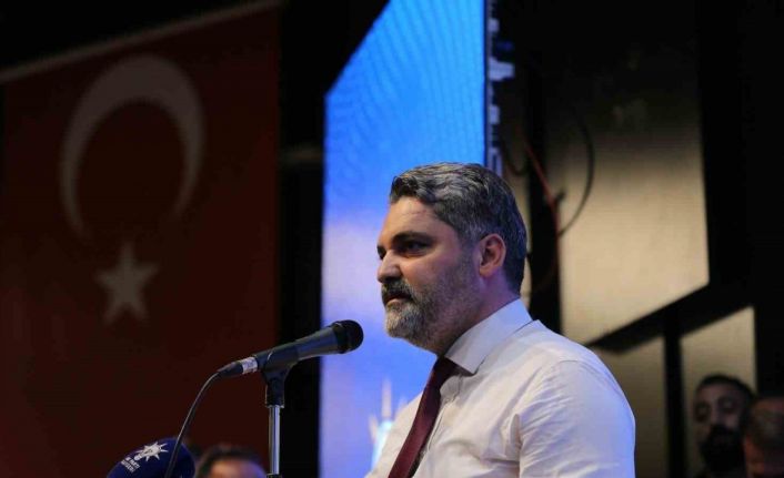 Üzüm: “Peygamberimizin kutlu doğumu, insanlık için bir rahmet pınarıdır”