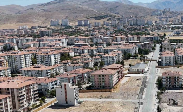 Yeşilyurt’ta 260 orta hasarlı binanın güçlendirme projesi onaylandı