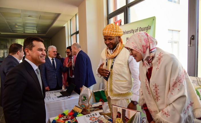 12 ülkeden gelen temsilcileri buluşturan International Staff Week etkinliği başladı