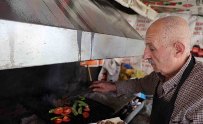 60 yıllık geleneğin son temsilcisi