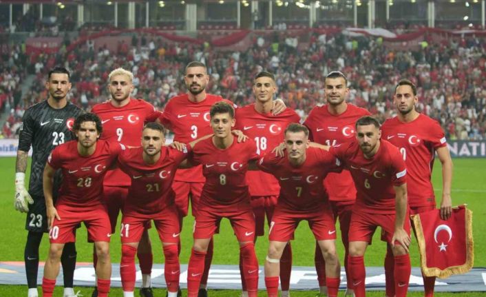 A Milli Futbol Takımı, İzlanda deplasmanında