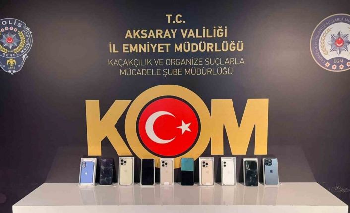 Aksaray’da KOM ekiplerinden kaçak telefon operasyonu