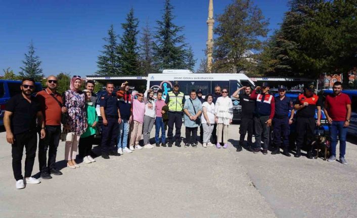 Akyurt İlçe Jandarma Komutanlığı, Engelsiz Yaşam Merkezi öğrencilerini ağırladı