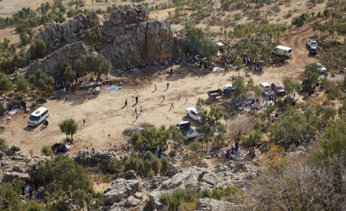 Altın Kuşak köyünde asırlardır süren gelenek