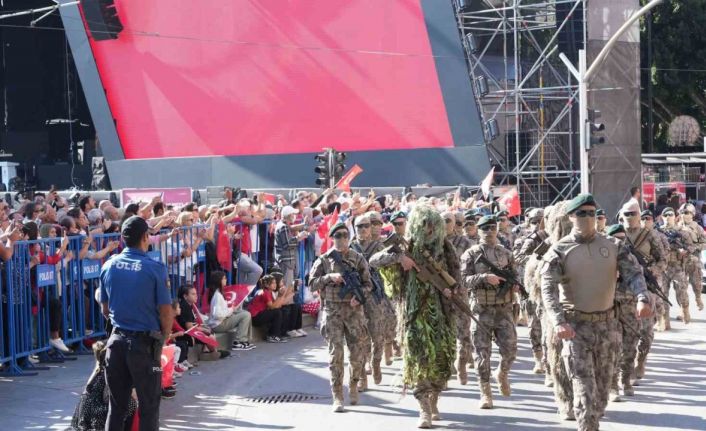 Antalya’da Cumhuriyet coşkusu