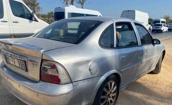 Antalya’da motosiklet ve otomobil çarpıştı: 1 yaralı