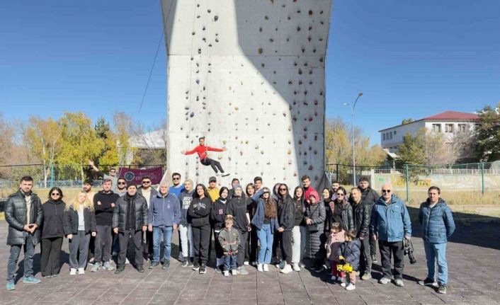 Atatürk Üniversitesi’nde heyecanlandıran tırmanış