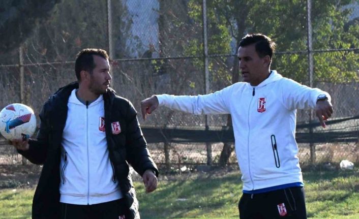 Balıkesirspor, Etimesgut Belediyespor maçı hazırlıklarına başladı