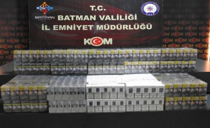 Batman’da akaryakıt tankerinde kaçak sigara ele geçirildi