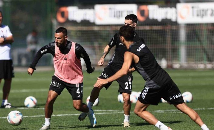 Beşiktaş, dört günlük iznin ardından topbaşı yaptı