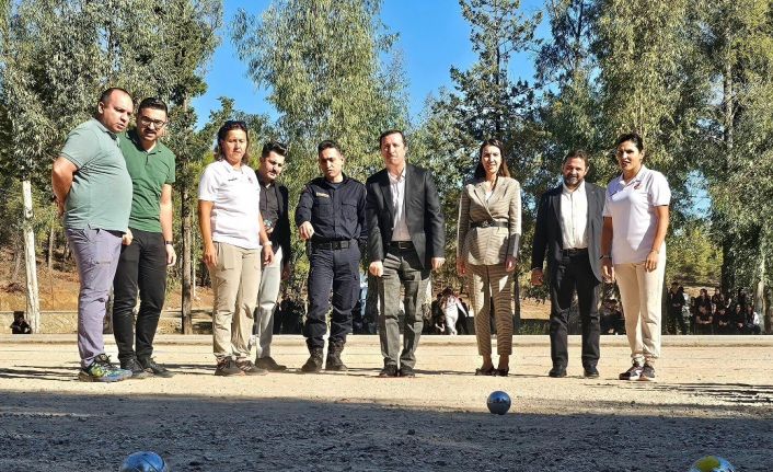 Bocce turnuvası renkli görüntülerle tamamlandı