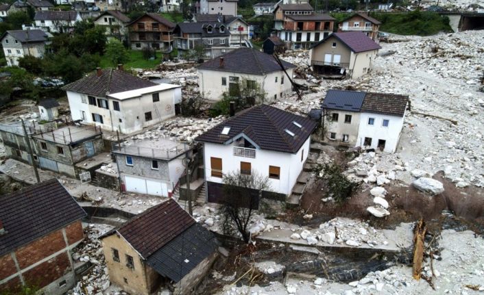 Bosna Hersek’teki sel felaketinde can kaybı 22’ye yükseldi