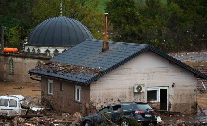 Bosna Hersek’teki sel felaketinde ölü sayısı 26’ya yükseldi