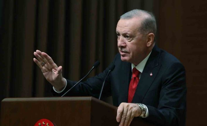 Cumhurbaşkanı Erdoğan’dan kaymakam adaylarına: "Milletin gönlüne girilmeden devlet adamı olunmaz"