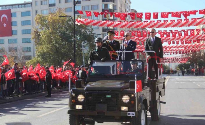 Cumhuriyet Bayramı Sivas’ta coşkuyla kutlandı