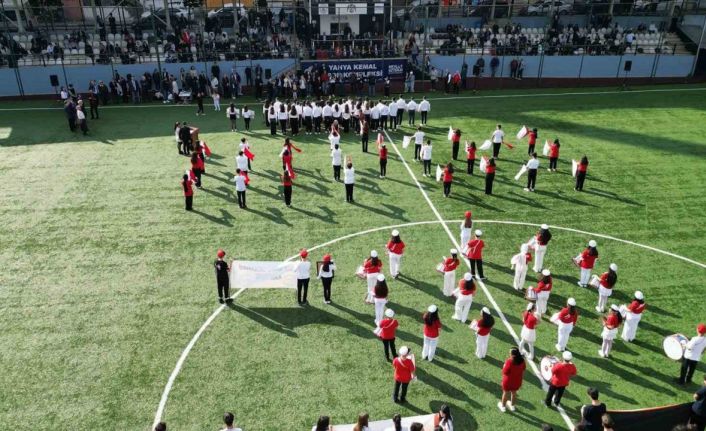 Cumhuriyet’in 101. yılı Kağıthane’de coşkuyla kutlandı