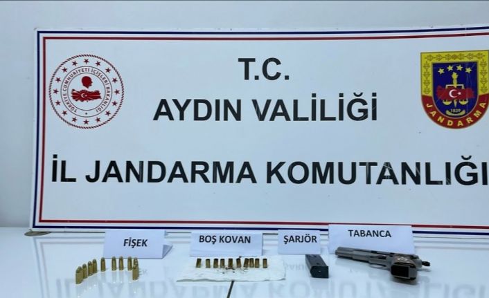 Eğlencede havaya ateş açan şahsa adli işlem başlatıldı