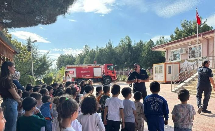 Elazığ  itfaiyesinden öğrencilere  eğitim