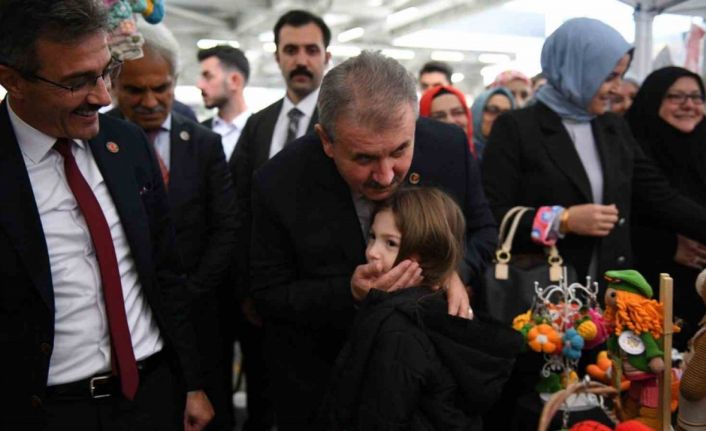 Erenler’de tamamlanan projeler açıldı,yapılacak olan projeler tanıtıldı