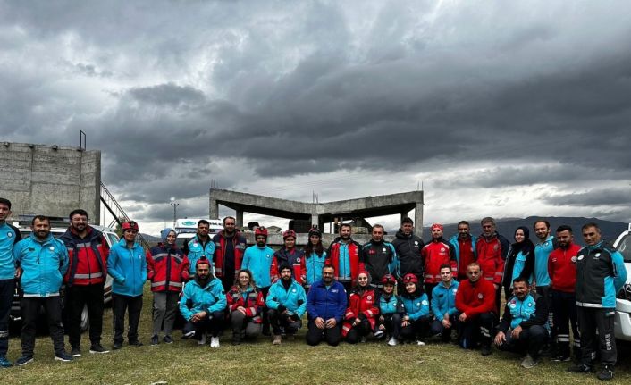 Erzincan’da UMKE bölge tatbikatı gerçekleştirildi