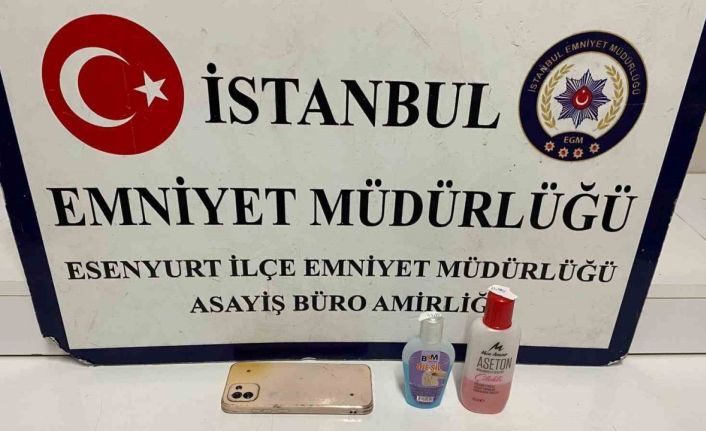 Esenyurt’ta uyuşturucu alışverişi yapan 2 şüpheli yakalandı