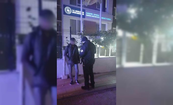 Eskişehir’de kız öğrenci yurtları çevresinde polis denetimi