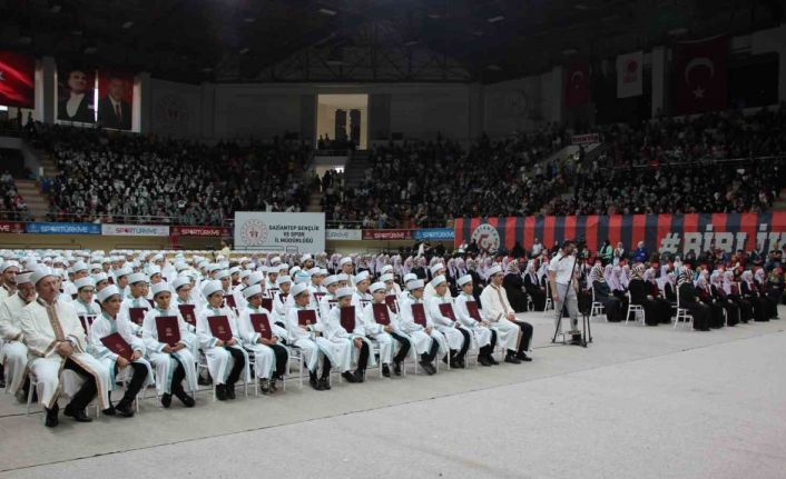 Gaziantep’te 227 hafızlık öğrencisi icazet belgesi aldı