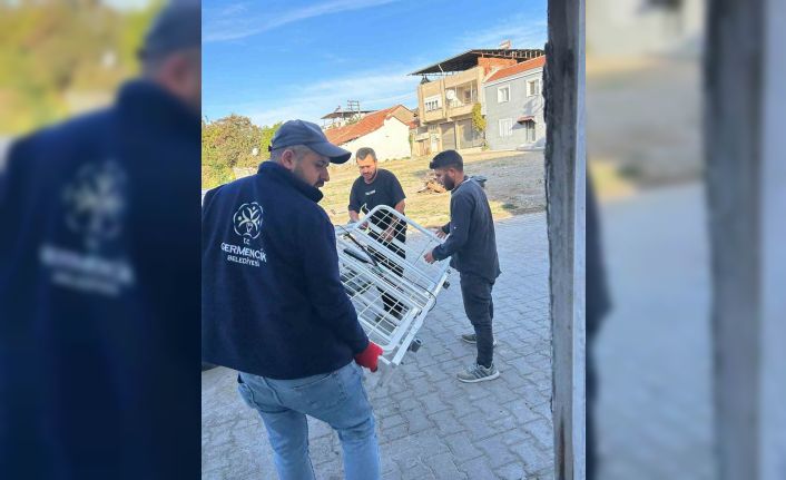 Germencik’te ikinci el eşyalar, ihtiyaç sahiplerine ulaştırılıyor