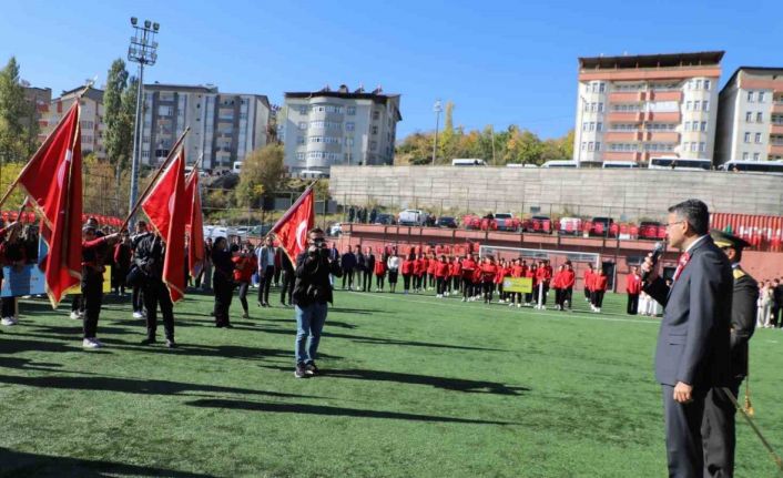 Hakkari’de Cumhuriyet Bayramı coşkusu