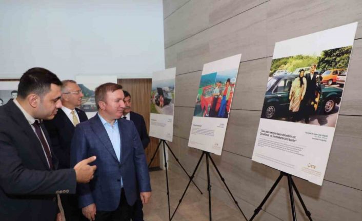 Hat ve Tezhip ile Türk Diasporası temalı fotoğraf sergisi