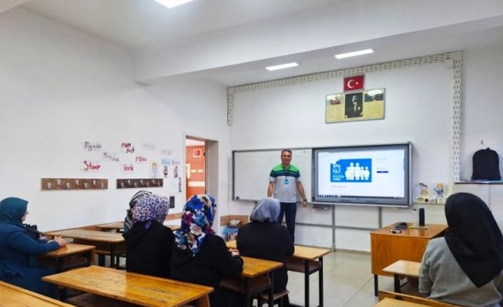 Hisarcık’ta Aile Okulu veli eğitimi seminerleri